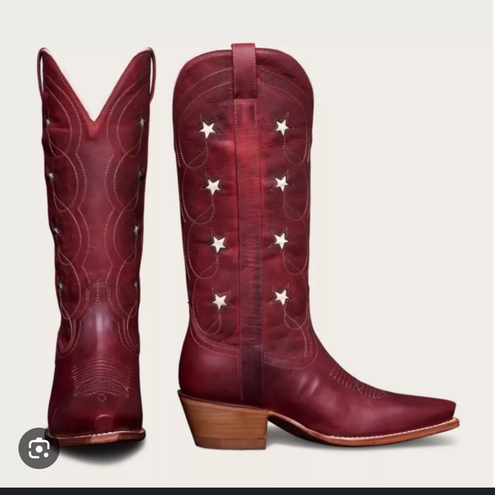 ISO!!! tecovas red annie with stars boots